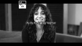 Zeynep Bastık  Uslanmıyor Bu  SÖZLERİ amp LYRICS [upl. by Ainomar]