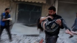 Syrie barils dexplosif du régime sur Alep OSDH [upl. by Aihsila529]