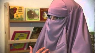 Entrevue exclusive avec lune des éducatrices qui porte le niqab [upl. by Petuu108]