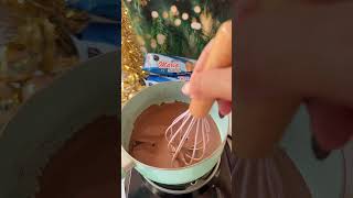 Torta de Chocolate fácil y sin horno con sabor a Navidad dubraskaandara recetas [upl. by Enalahs]