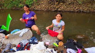 Lavando Los Chones En El Río [upl. by Glaab]