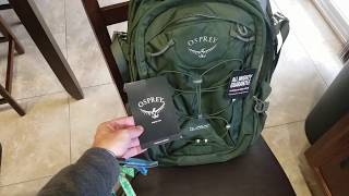 Osprey Quasar Day PackBackpack in Green [upl. by Leuname621]