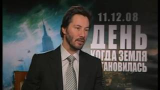 2008 Keanu Reeves in Moscow The Day the Earth Stood Still Interview [upl. by Aleakam]