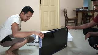 Blaupunkt 80cm 32 inch HD Ready LED TV Unboxing [upl. by Proffitt]