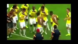 SELECCION DE COLOMBIA BAILANDO EL RAS TAS TAS [upl. by Eelymmij]