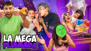 PIJAMADA TODA LA NOCHE🛌😂🍡PERDEDOR EL QUE SE DUERMA😈 FAMILIA RECOCHA [upl. by Modla]